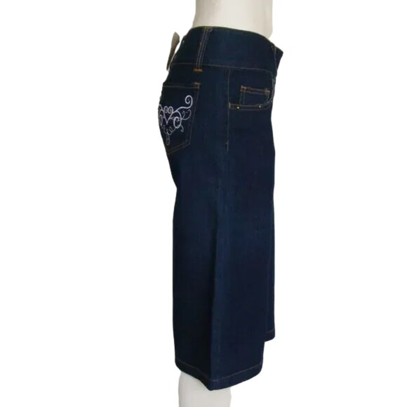 new F&F Capri Jeans, 3, Low Rise, Embroidered/Stud Pockets, Zipper, VINTAGE - Picture 7 of 14